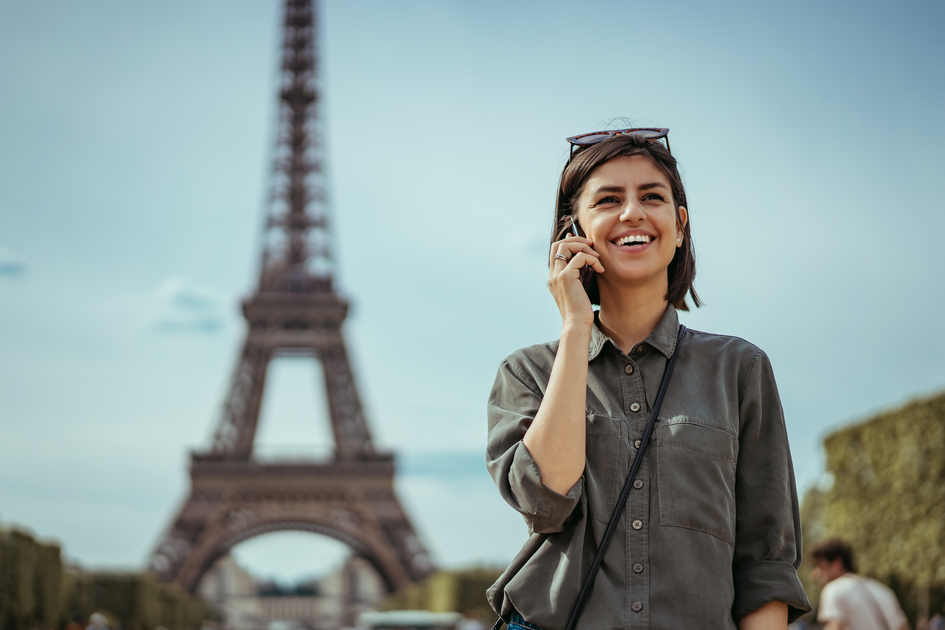 フランス滞在中に電話をかけれるようにする方法